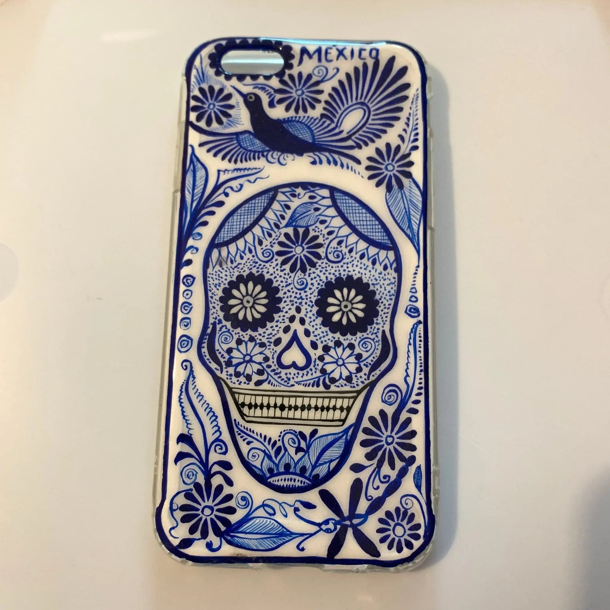 Funda Pintada a Mano iPhone 6 Modelo Calavera Blanca Artesadelia Mi Mexico