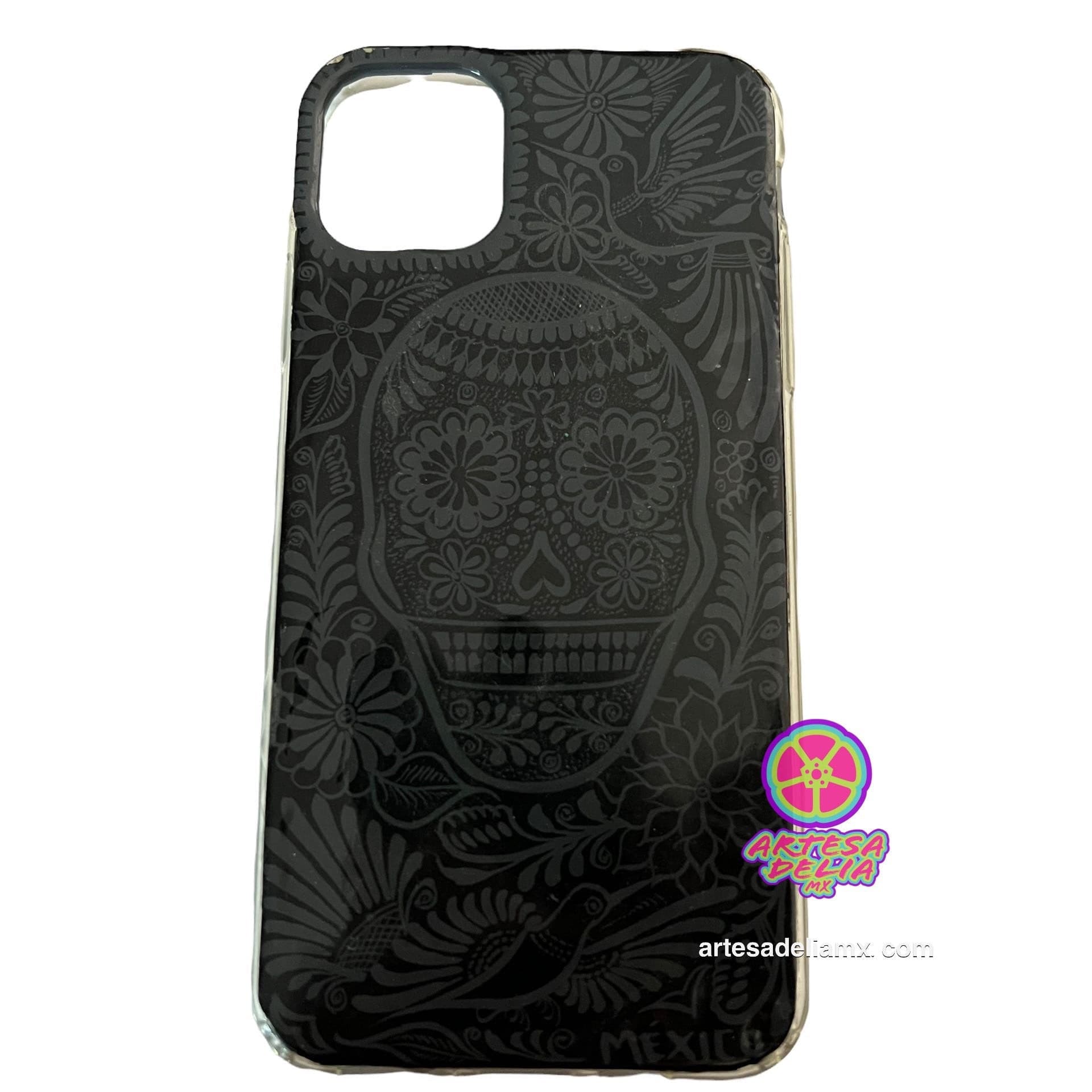 Funda Pintada a Mano iPhone 11 PRO MAX Modelo Barro Negro - Artesadelia