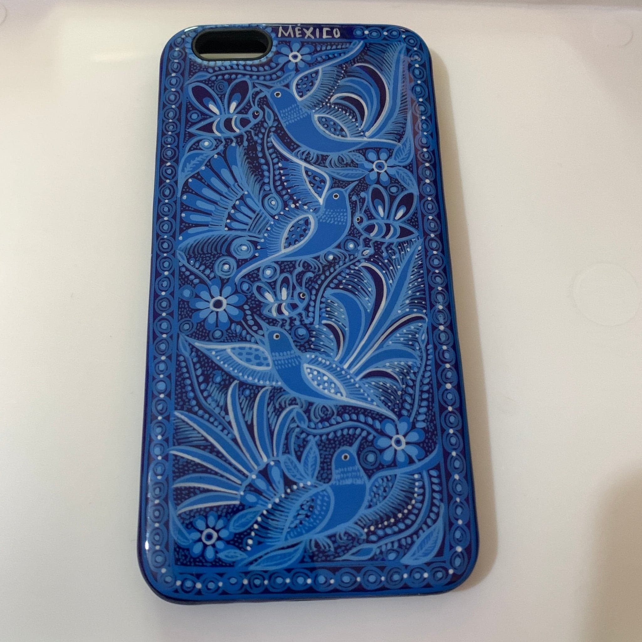 Funda Pintada a Mano iPhone 6 plus Modelo Azulejos - Artesadelia
