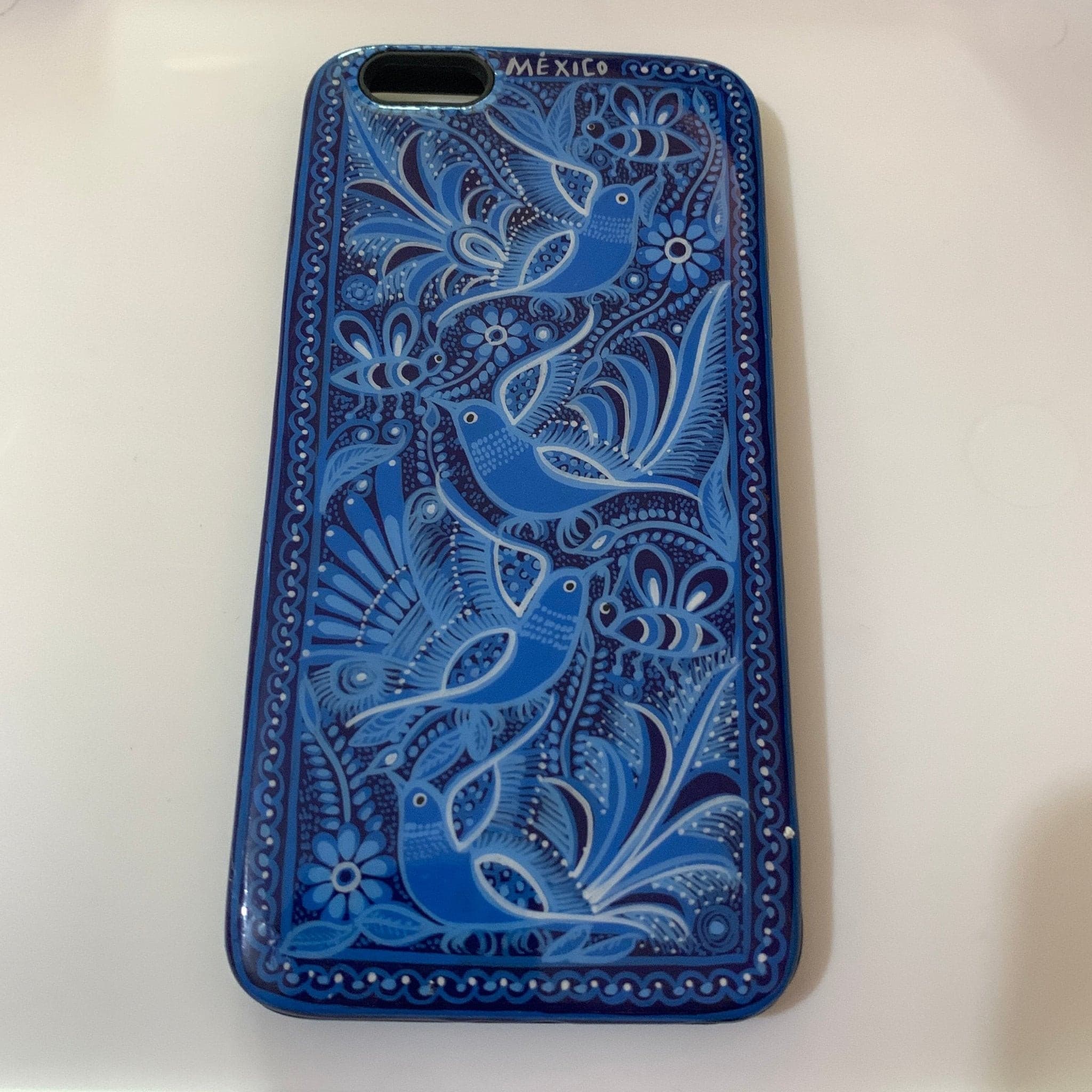 Funda Pintada a Mano iPhone 6 plus Modelo Azulejos - Artesadelia