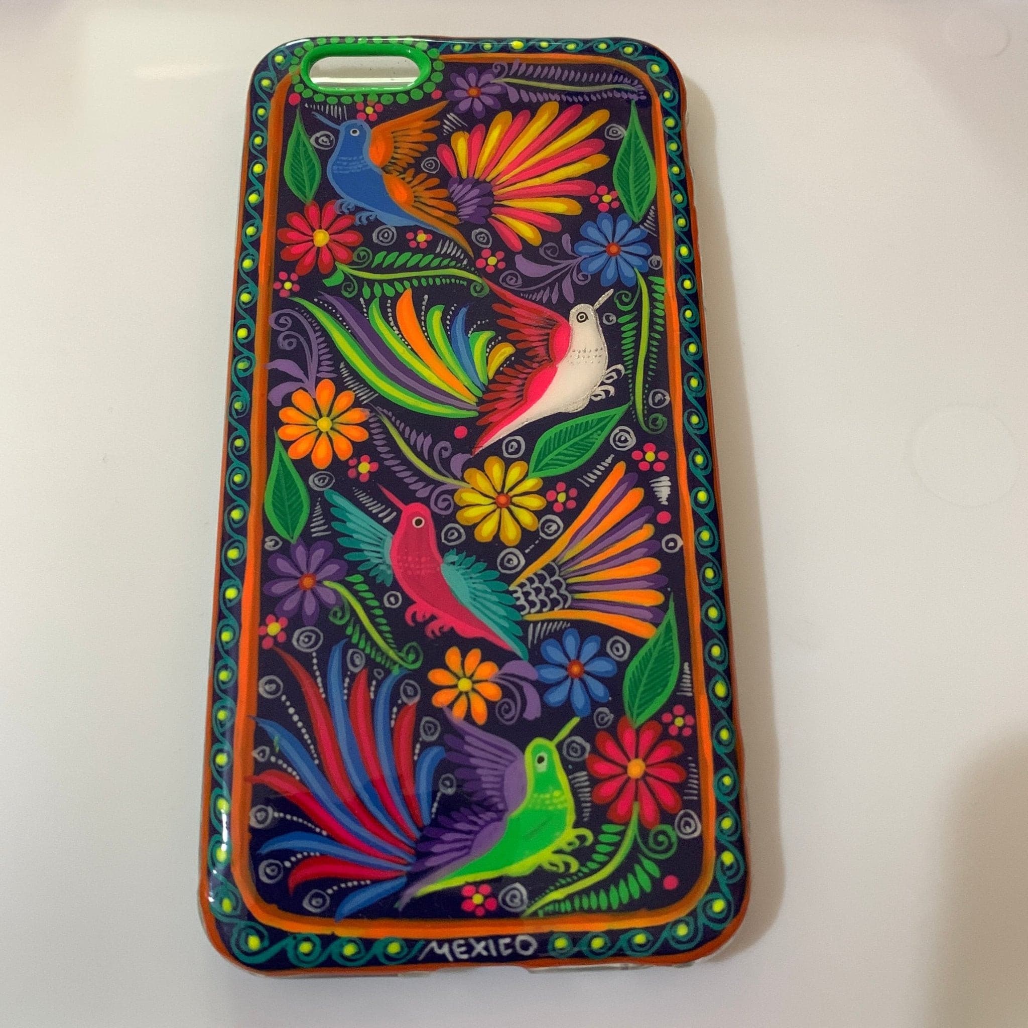 Funda Pintada a Mano iPhone 6 plus Modelo Primavera - Artesadelia