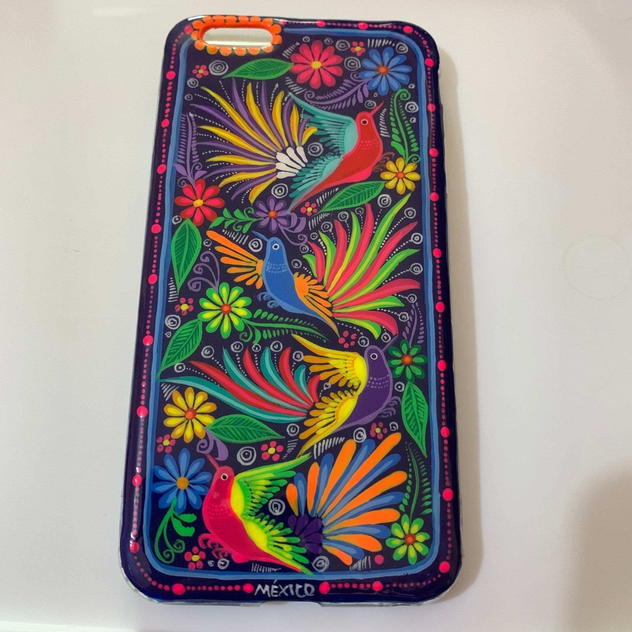 Funda Pintada a Mano iPhone 6 plus Modelo Primavera - Artesadelia