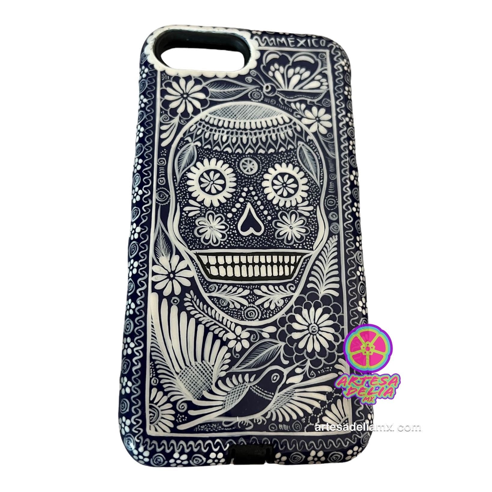 Funda Pintada a Mano iPhone 7 /8 Plus Modelo Calavera Talavera - Artesadelia