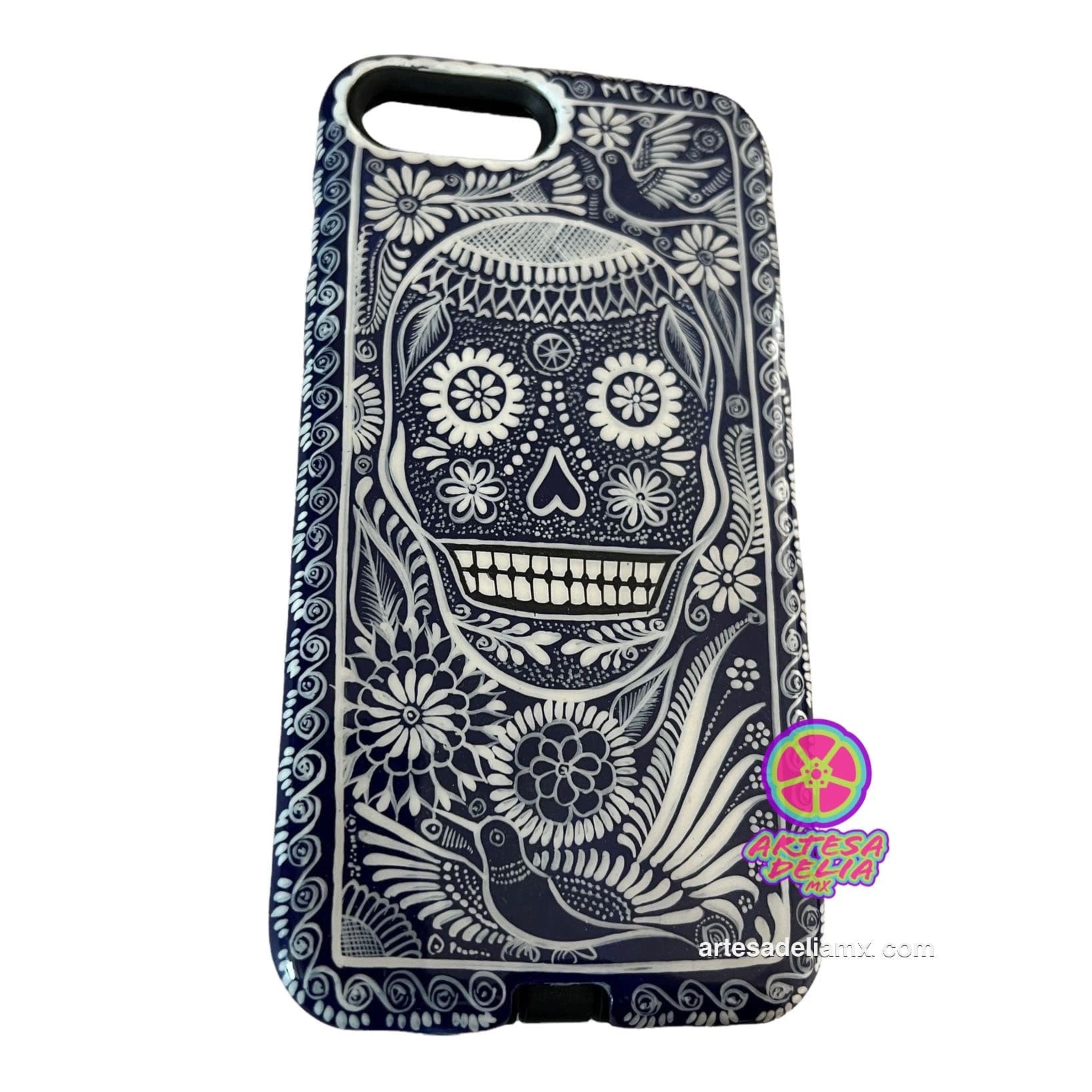 Funda Pintada a Mano iPhone 7 /8 Plus Modelo Calavera Talavera - Artesadelia