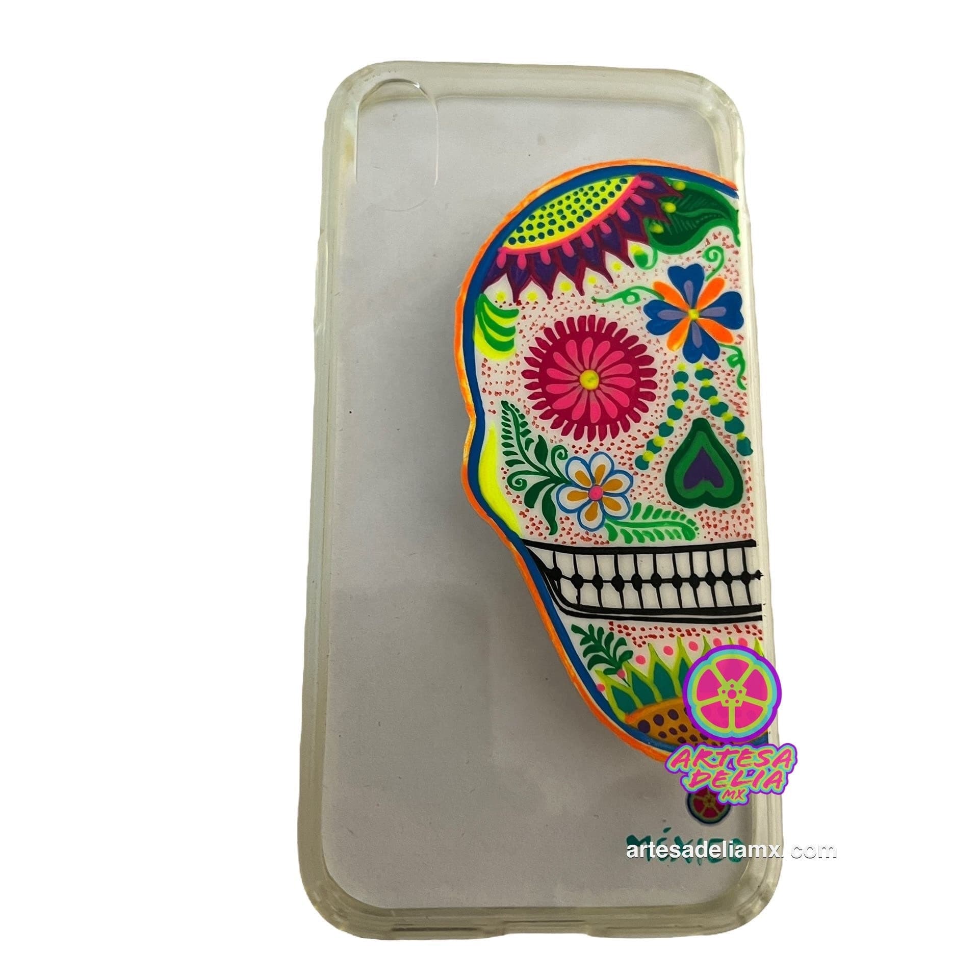 Funda Pintada a Mano iPhone XR Modelo Calavera Color - Artesadelia